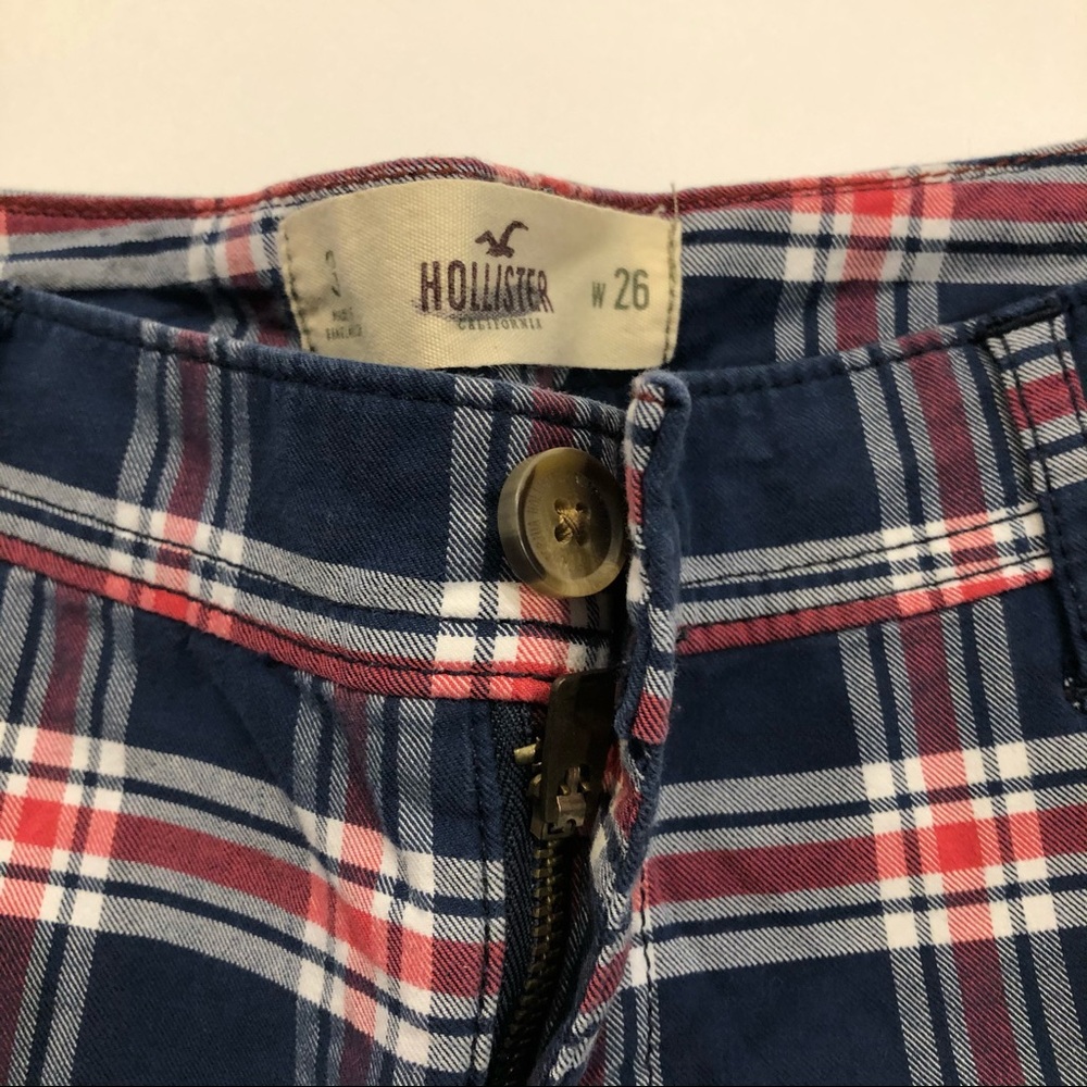 Hollister plaid shorts size 3 juniors red and blue - Picture 5 of 5